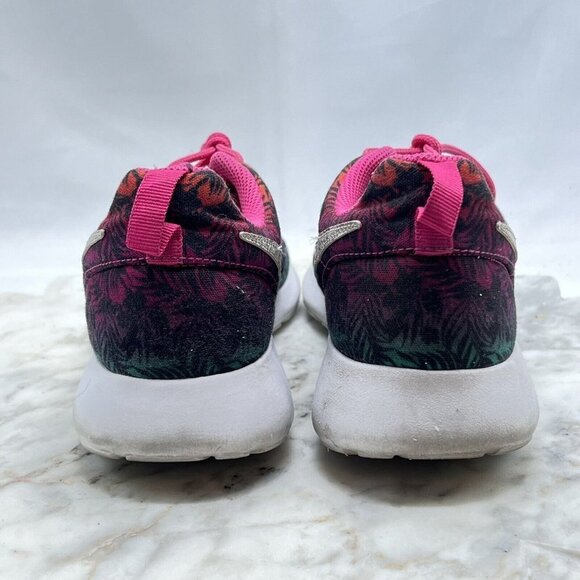 EUC NIKE ROSHE RUN US 7Y EUR 40 PALM TREE FLORAL 677784-602 GS PINK YOUTH - Picture 6 of 12
